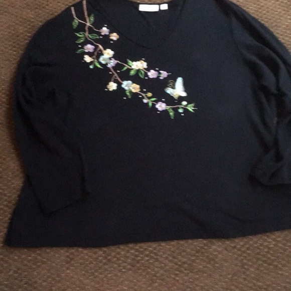 Quacker Factory black 3/4 length sleeve v-neck sweater. Size 2X - Picture 1 of 5